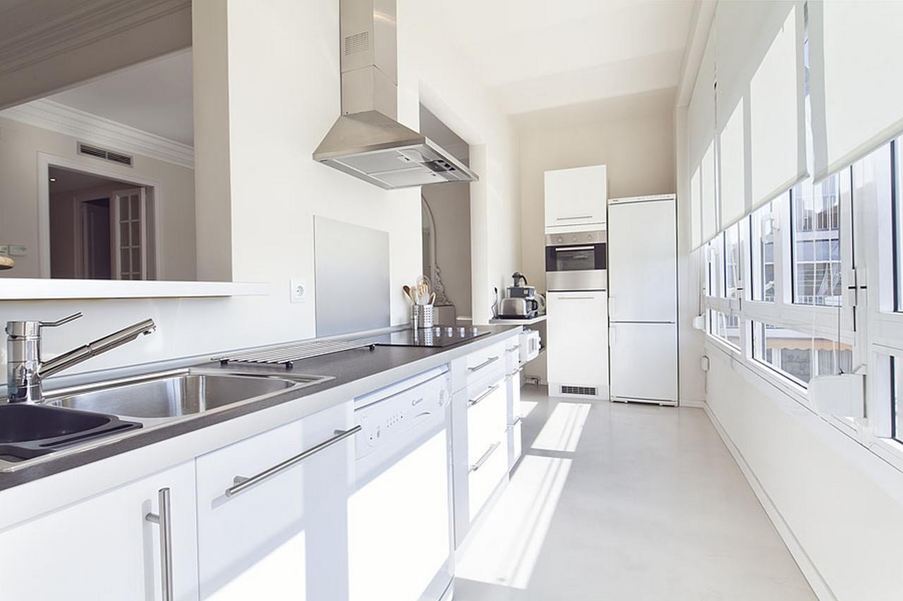 Central And Spacious Family Apartment برشلونة المظهر الخارجي الصورة
